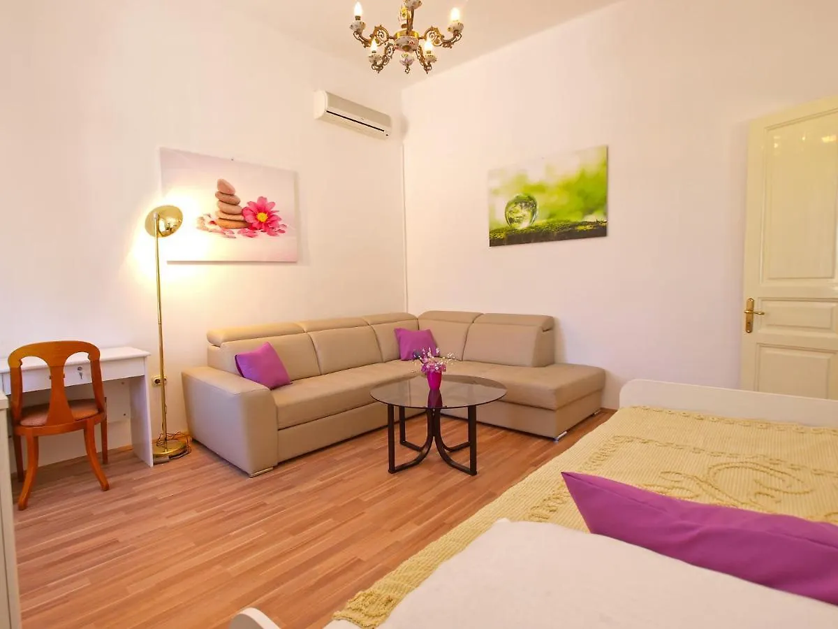 Apartment By The Sea Rabac 1093