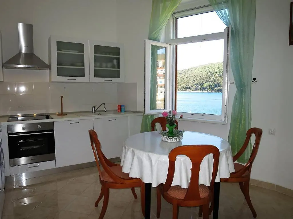 Apartment By The Sea Rabac 1093