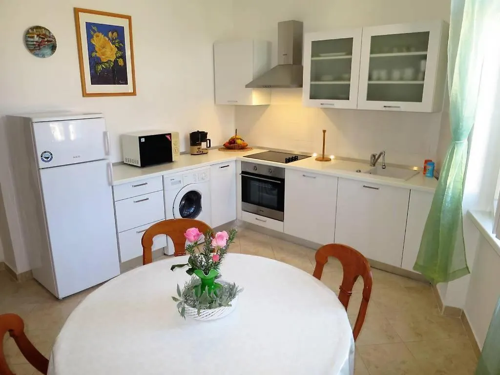 Apartment By The Sea Rabac 1093
